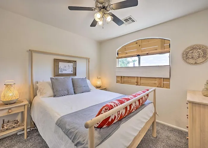 Updated Retreat < 2 Miles To Golf! *